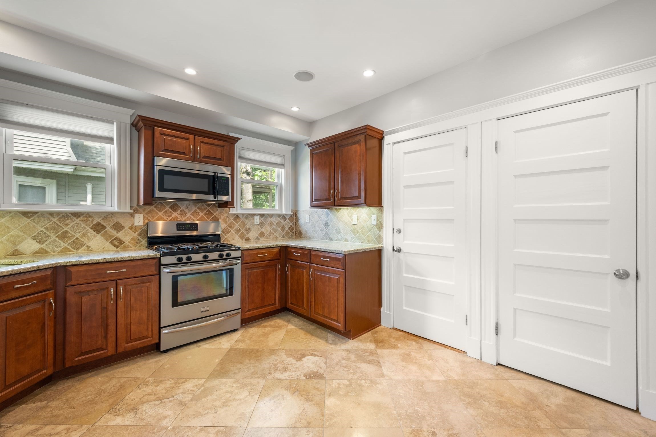 15 Haslet St # 2 Property Photo 13