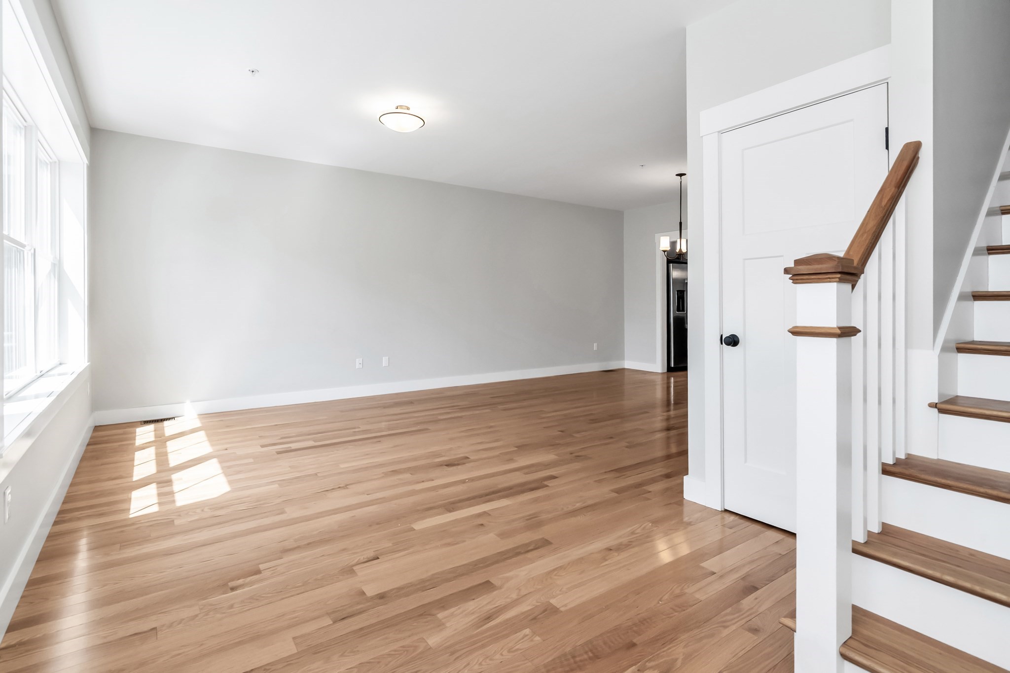 92 Grant Rd # B Property Photo 6