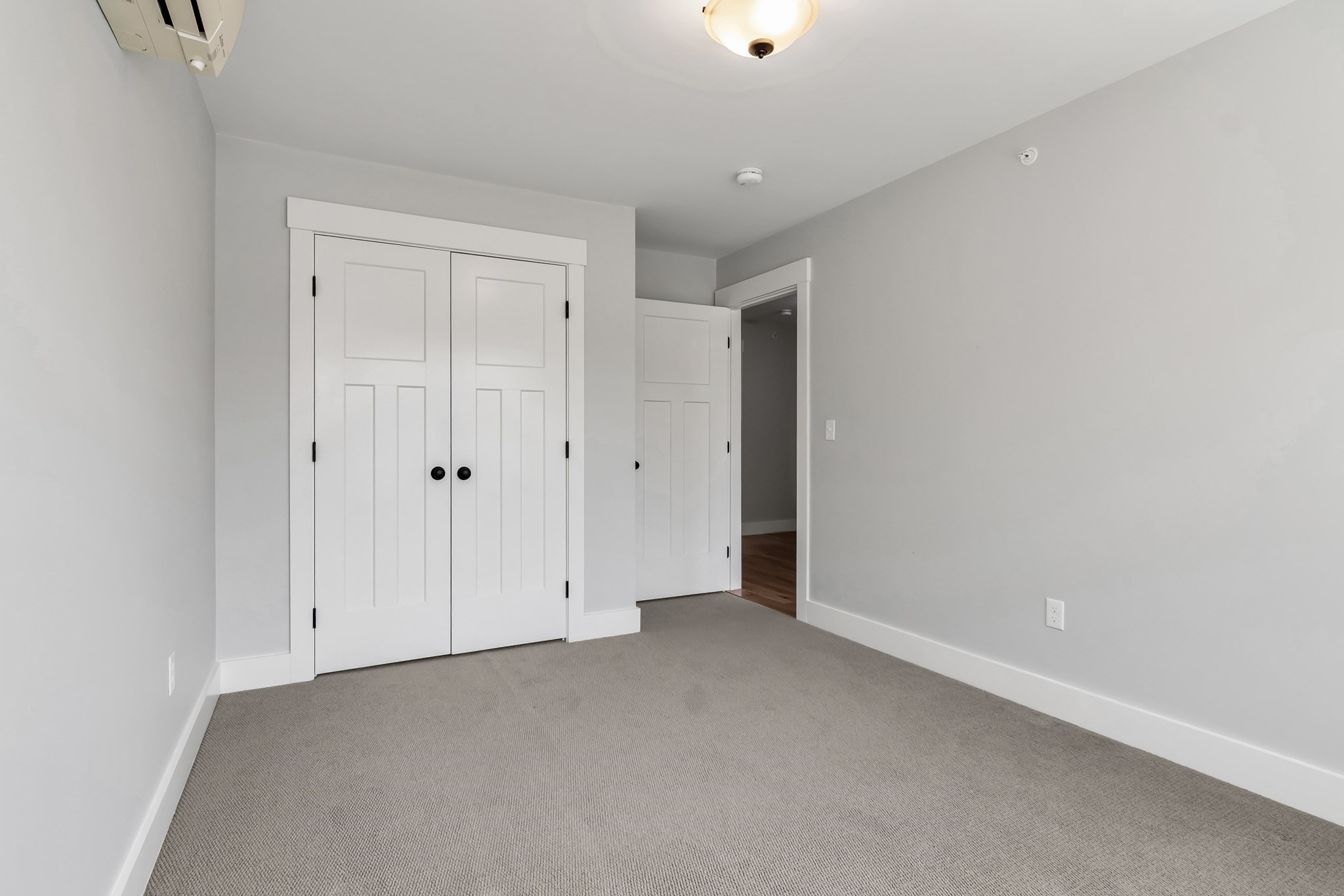 92 Grant Rd # B Property Photo 24