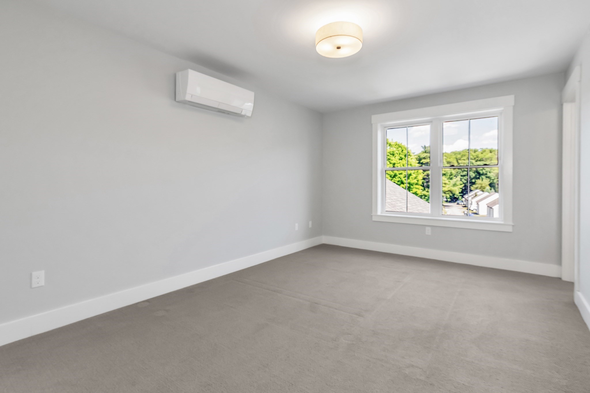 92 Grant Rd # B Property Photo 25