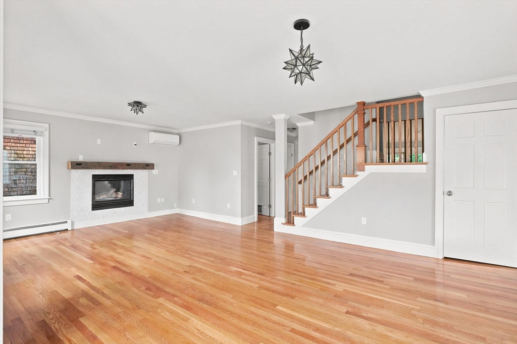14 Willow Road Property Photo 11