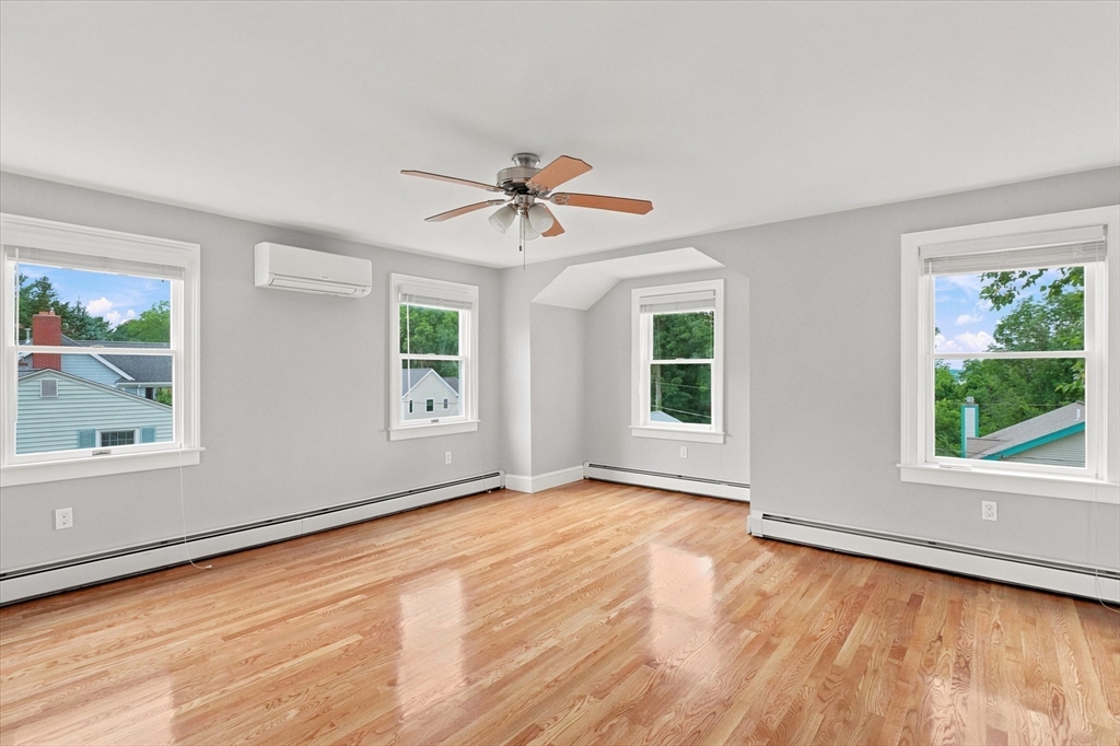 14 Willow Road Property Photo 18