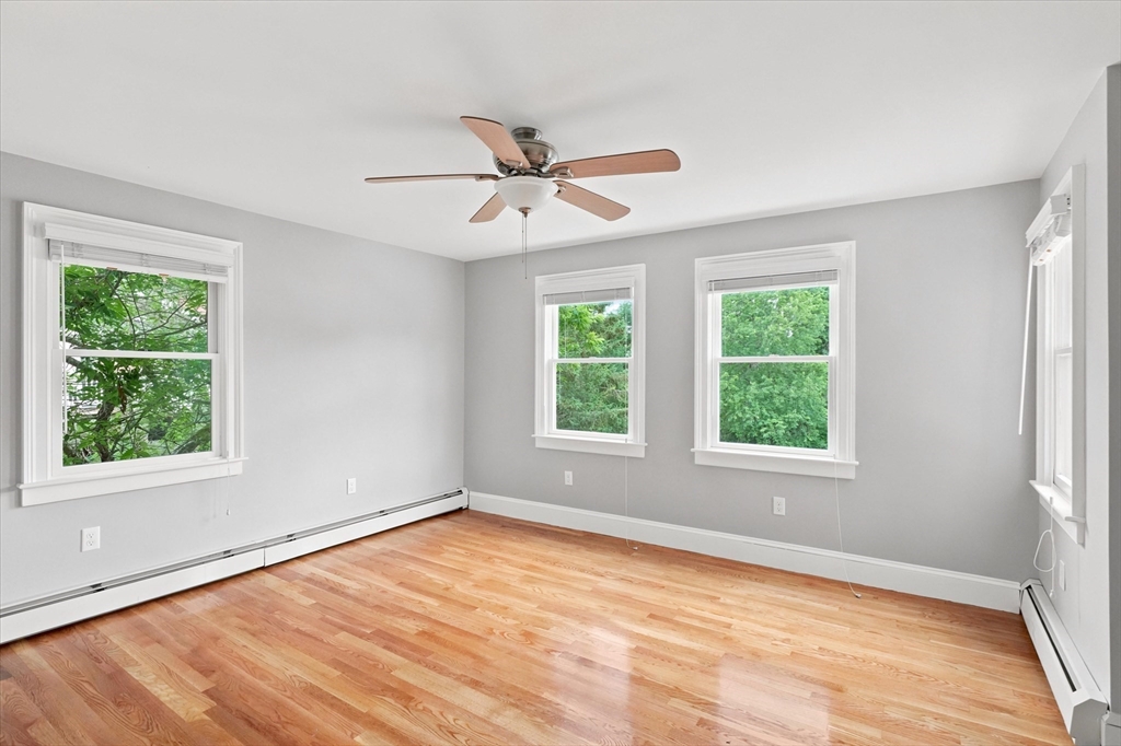 14 Willow Road Property Photo 25