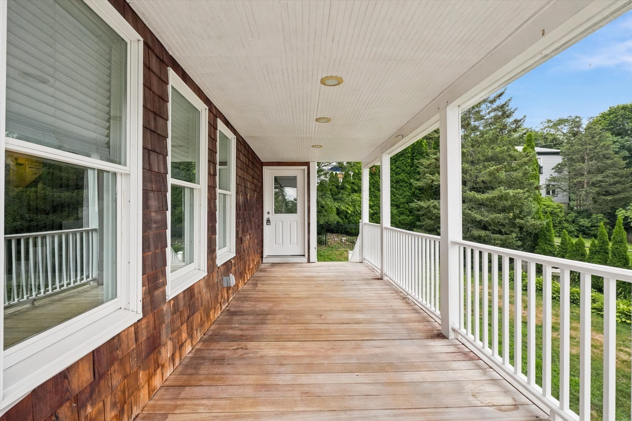 14 Willow Road Property Photo 34