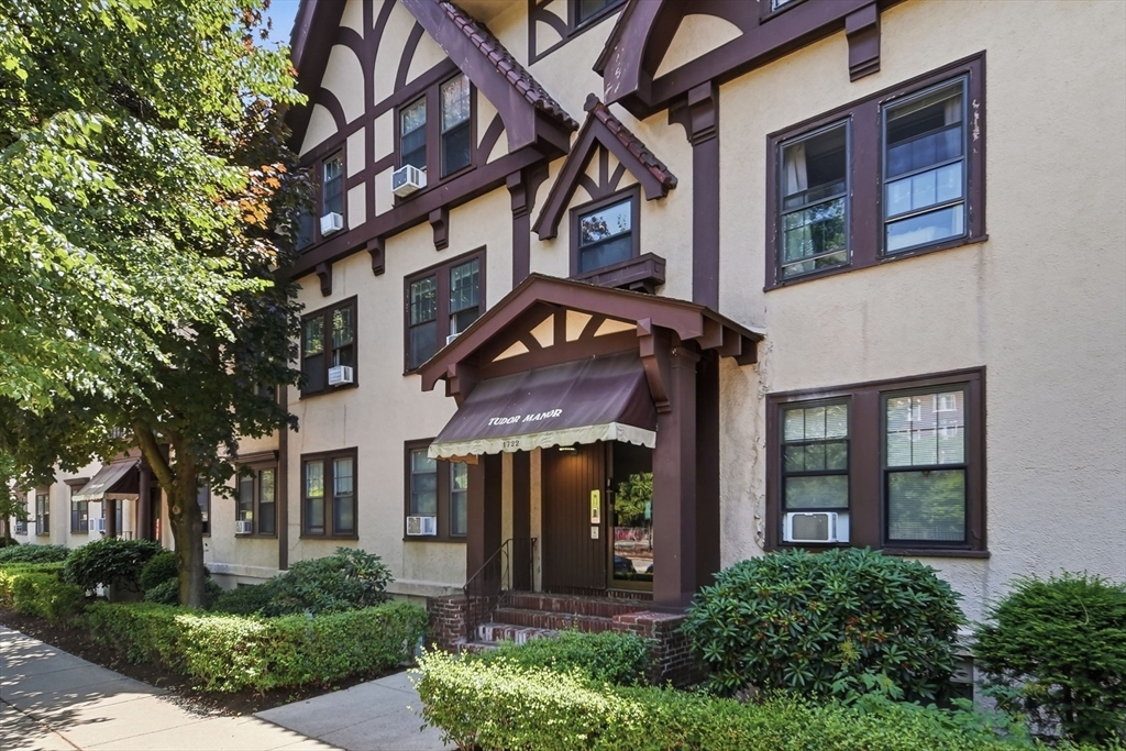 1722 Commonwealth Ave. # 1 Property Photo 1
