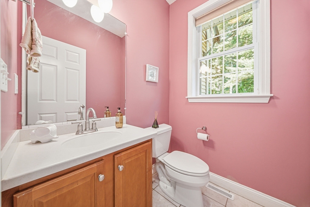 4 Juneberry Ln Property Photo 27