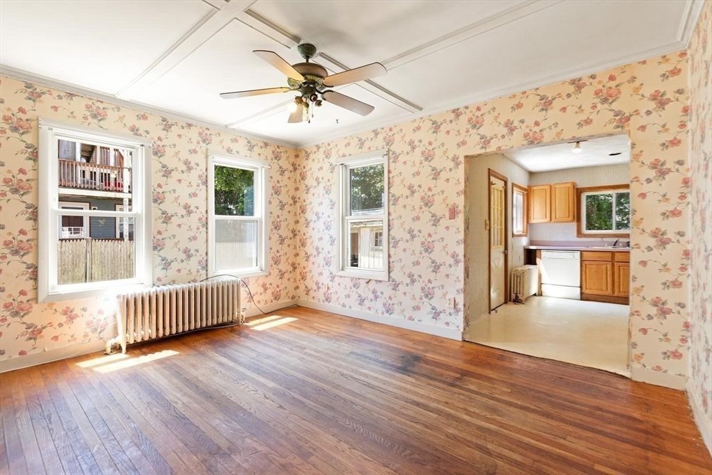 12 Lookout St. Property Photo 14