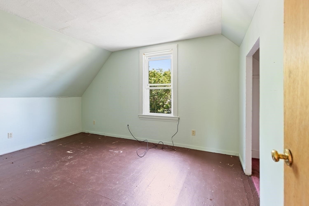 12 Lookout St. Property Photo 22