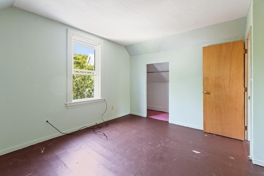 12 Lookout St. Property Photo 23