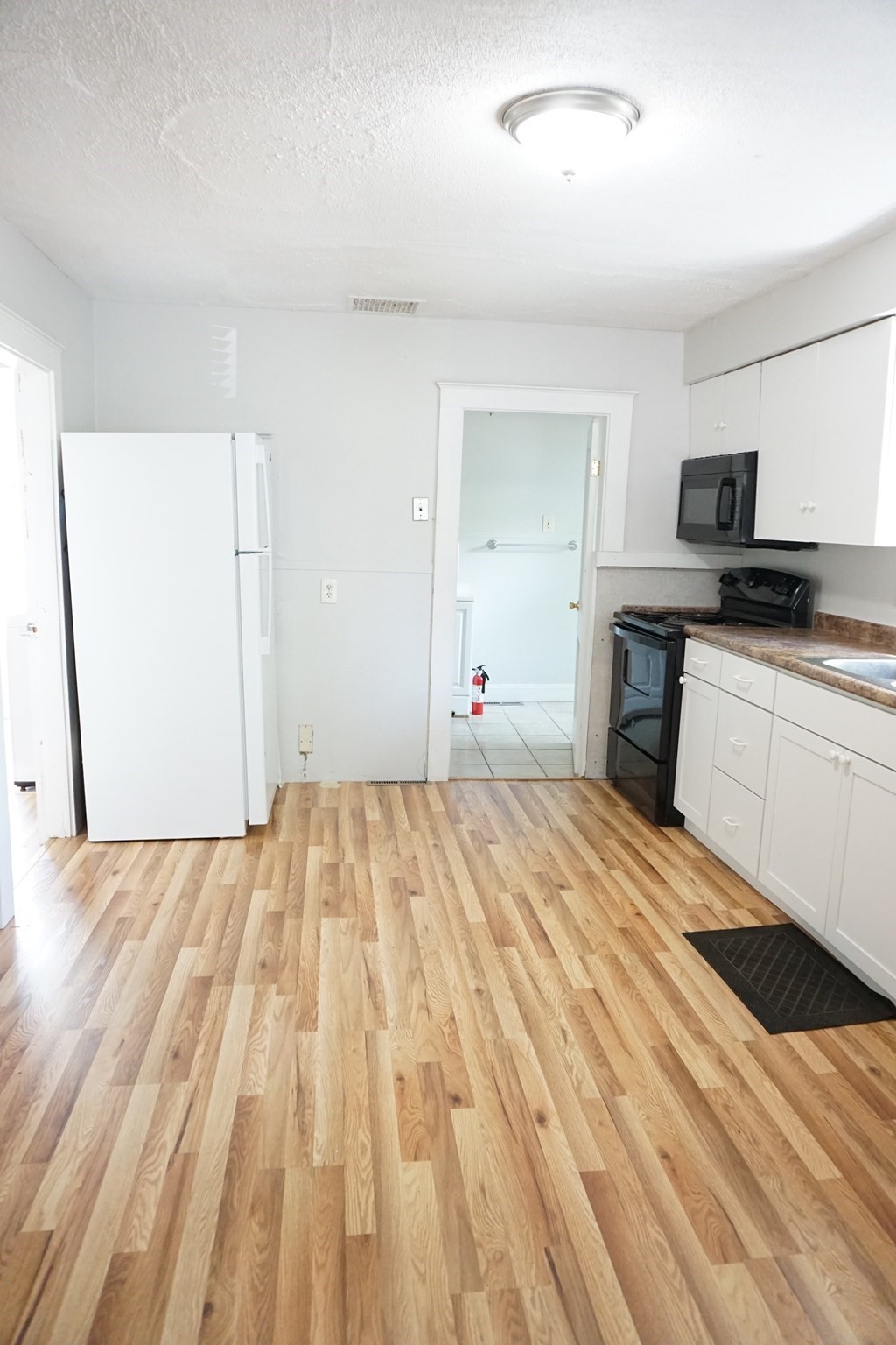 2 Pleasant St # 2 Property Photo 6