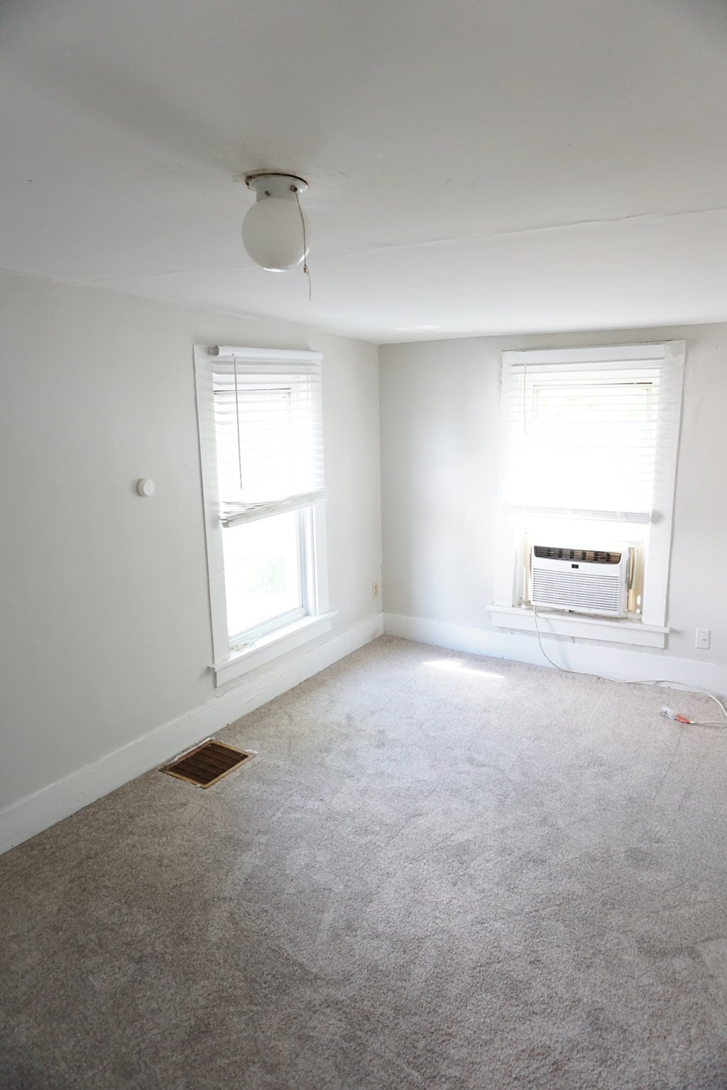 2 Pleasant St # 2 Property Photo 21