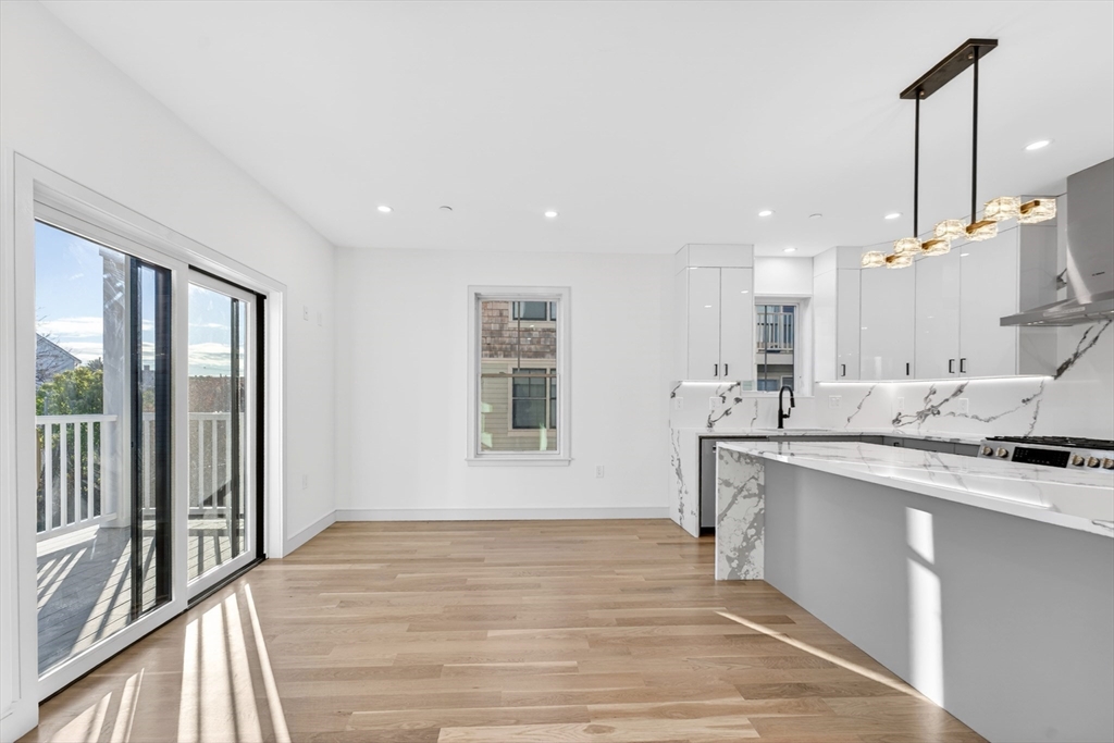 21b Kent Court # B Property Photo 11