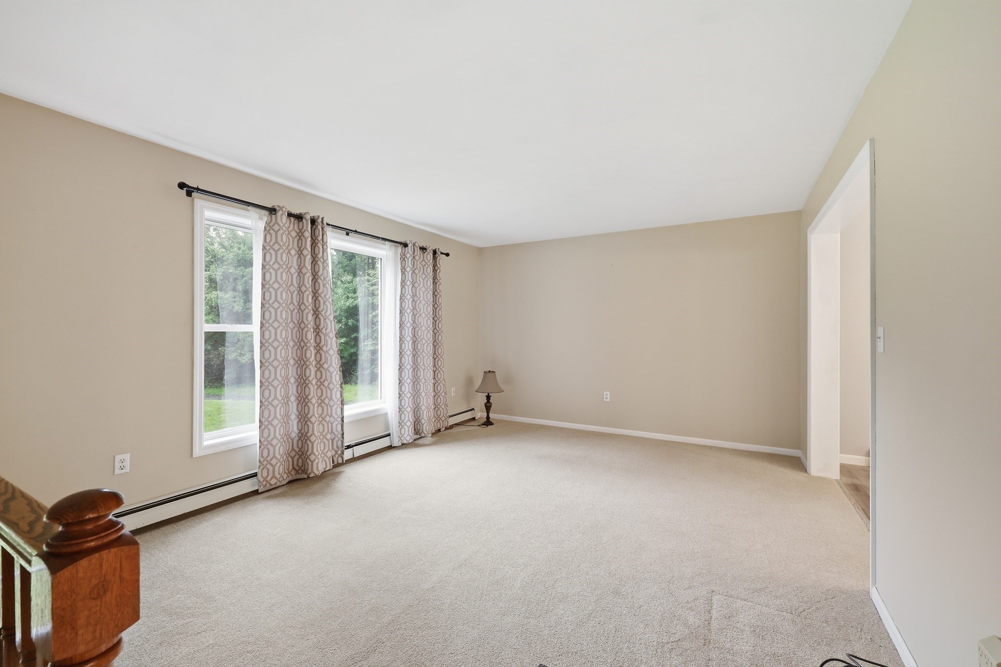 570 Woodland Way Property Photo 10