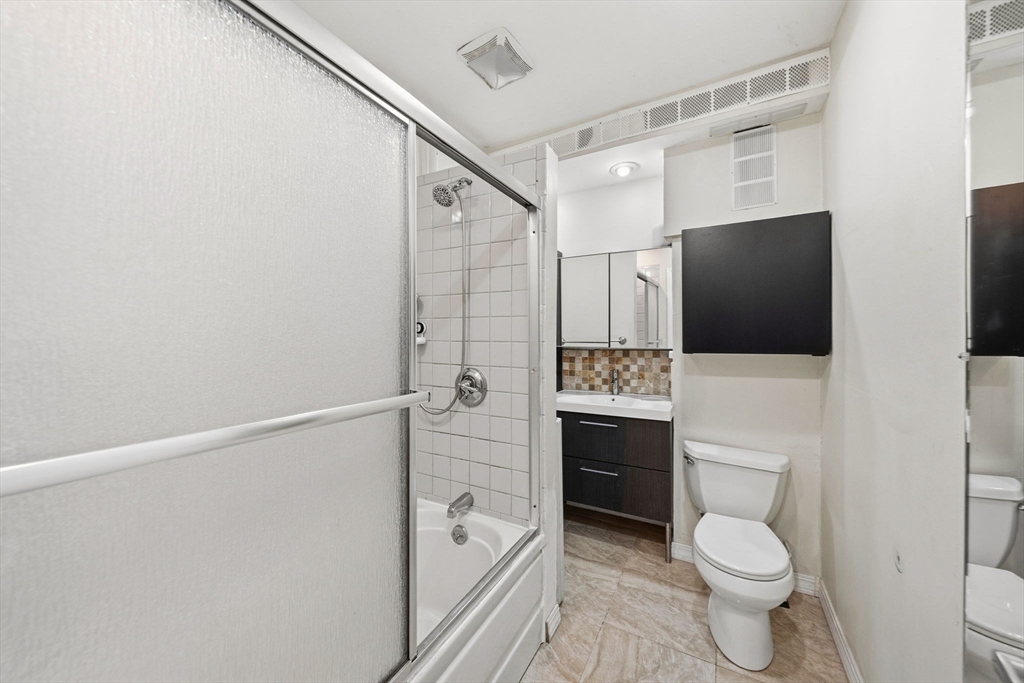 22 Cedar St Property Photo 16