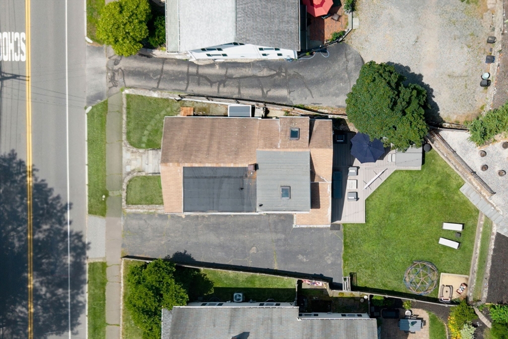 22 Cedar St Property Photo 32