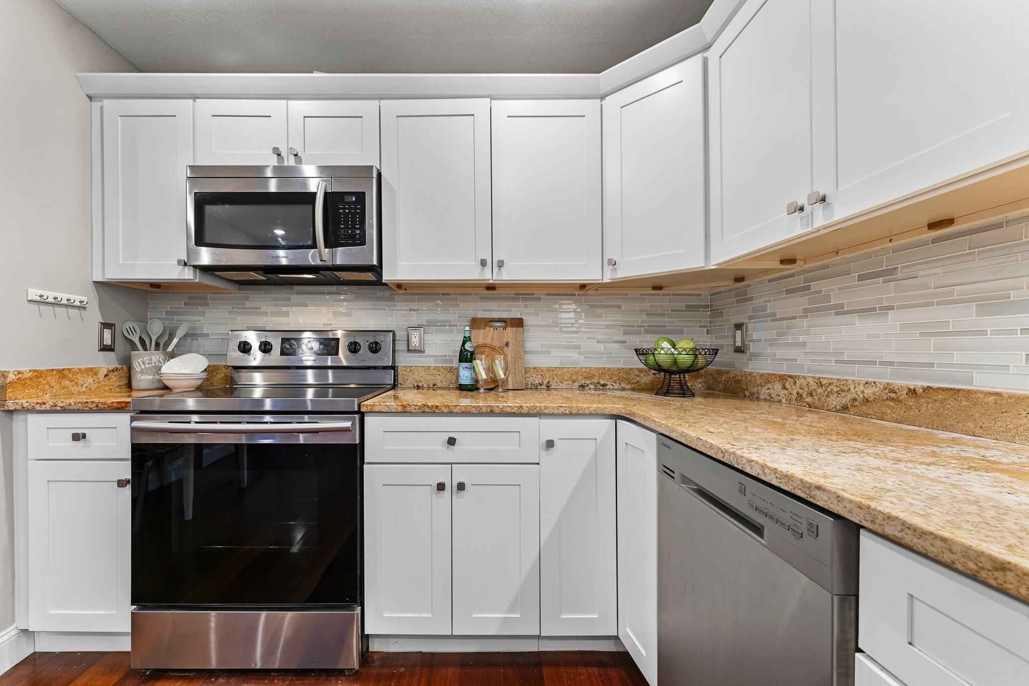 474 Broadway # 26 Property Photo 13