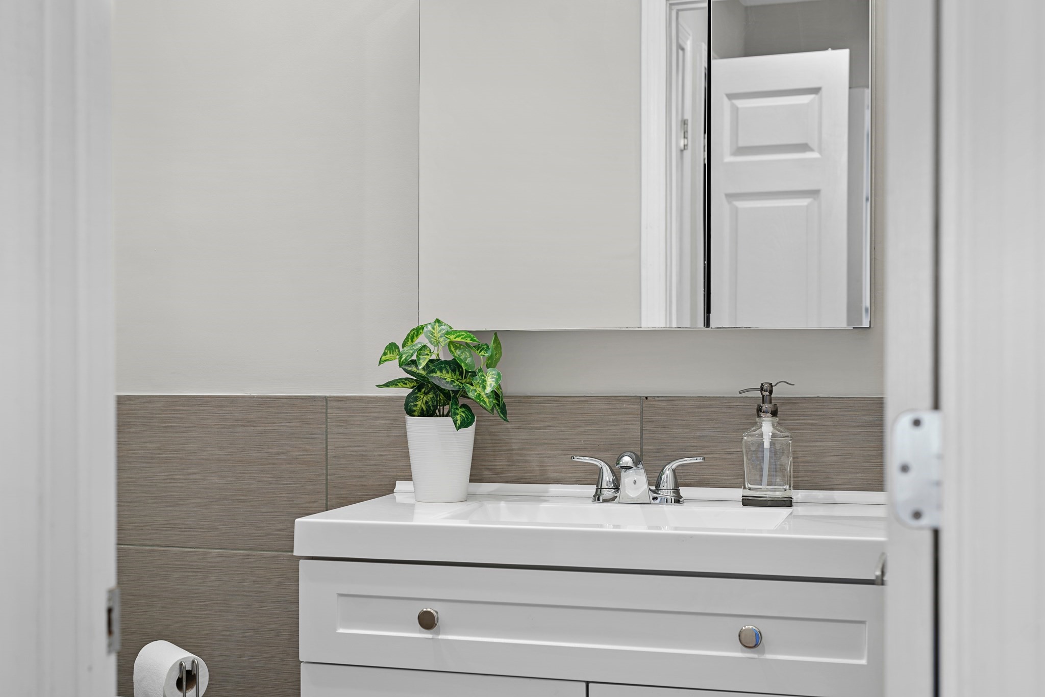474 Broadway # 26 Property Photo 32