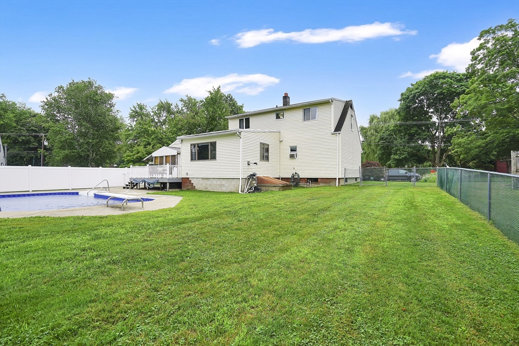 84 Judd Ave. Property Photo 5