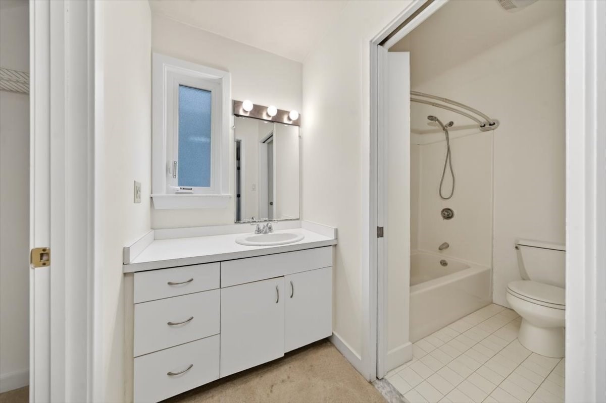 5 Blueberry Ct # 5 Property Photo 17