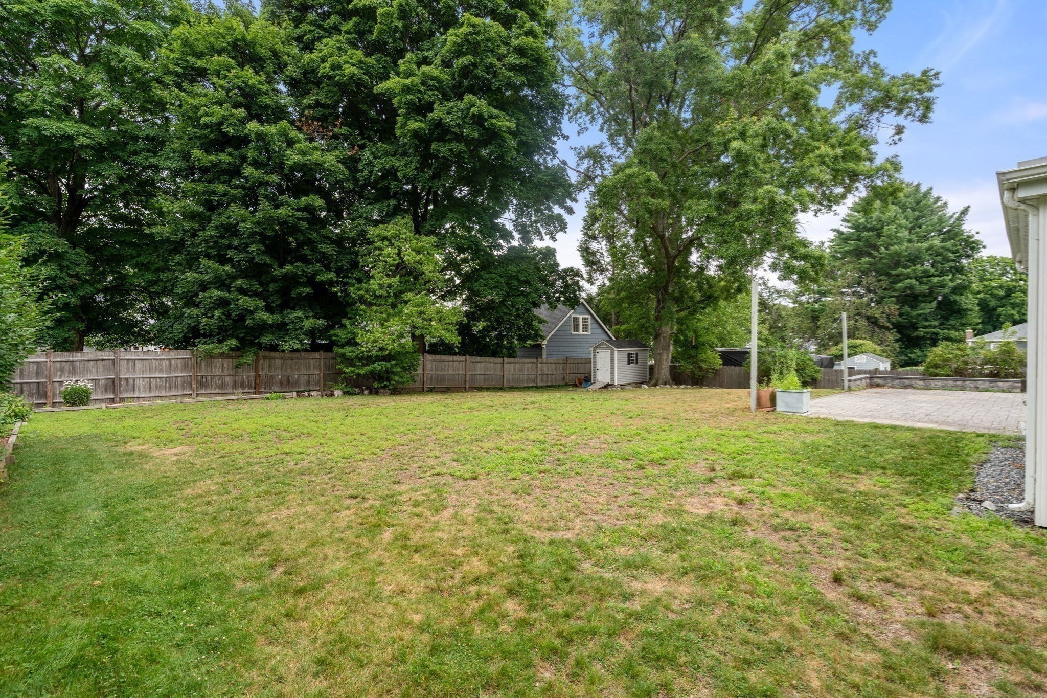 79 Grove St Property Photo 30