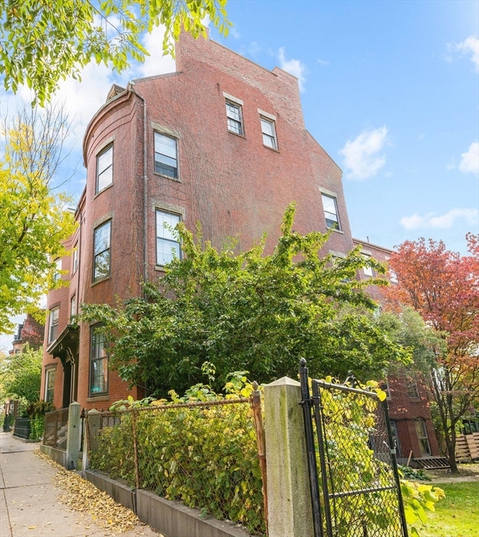 46 High St Property Photo 2