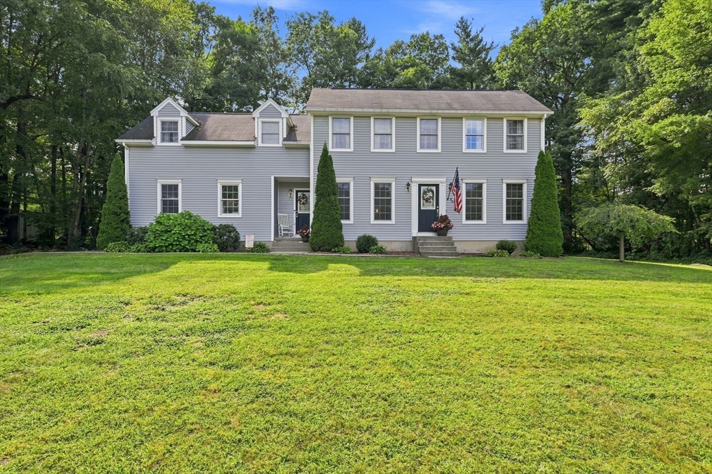 30 Sylvan Circle Property Photo 1