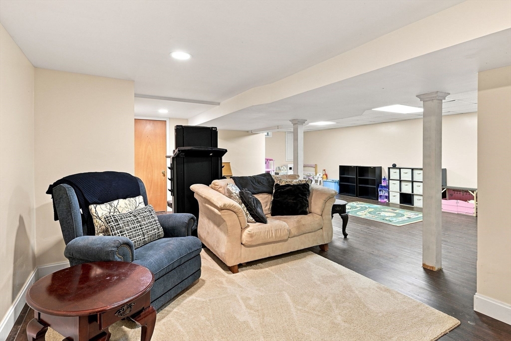 30 Sylvan Circle Property Photo 41