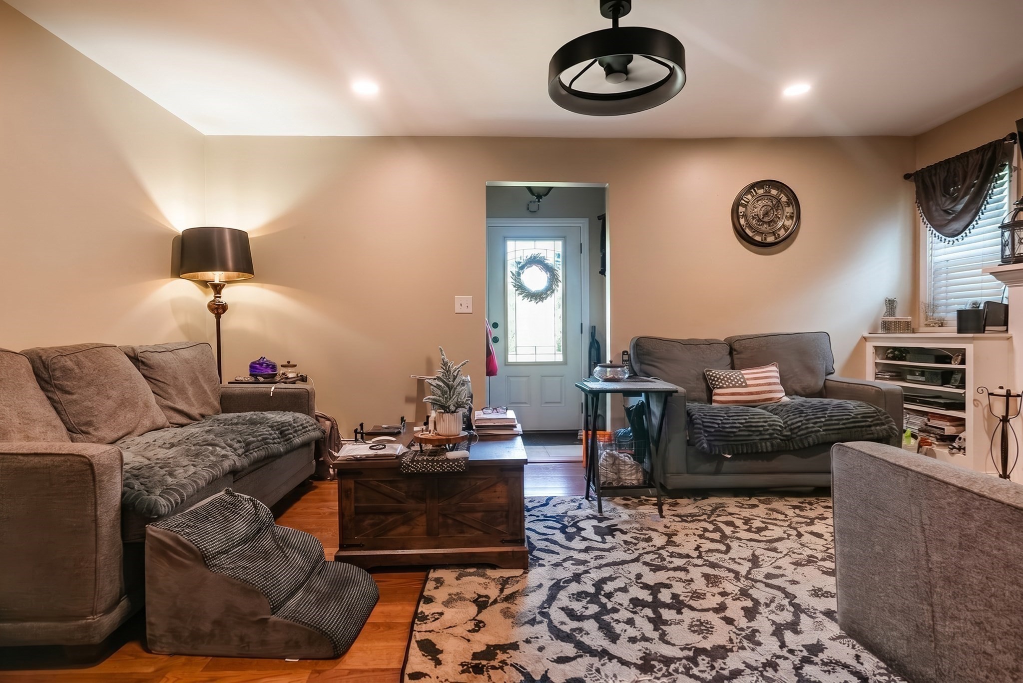 785 Lees River Property Photo 3