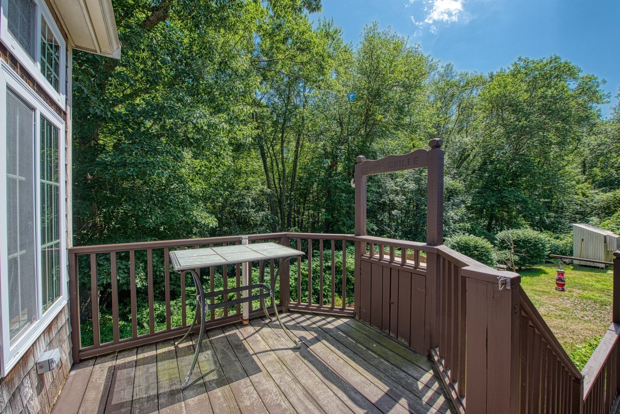 231 Thompson Street Property Photo 10