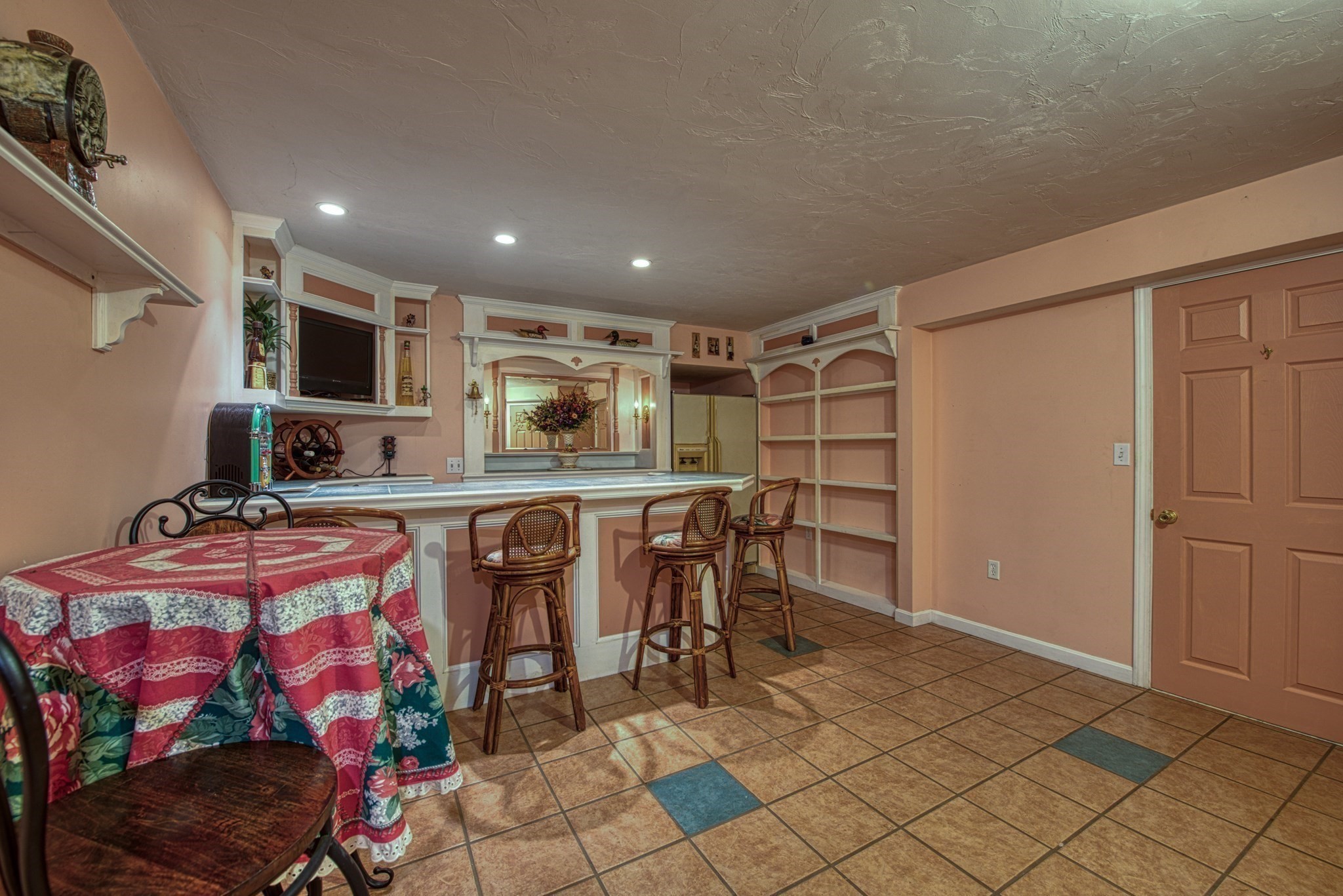231 Thompson Street Property Photo 30