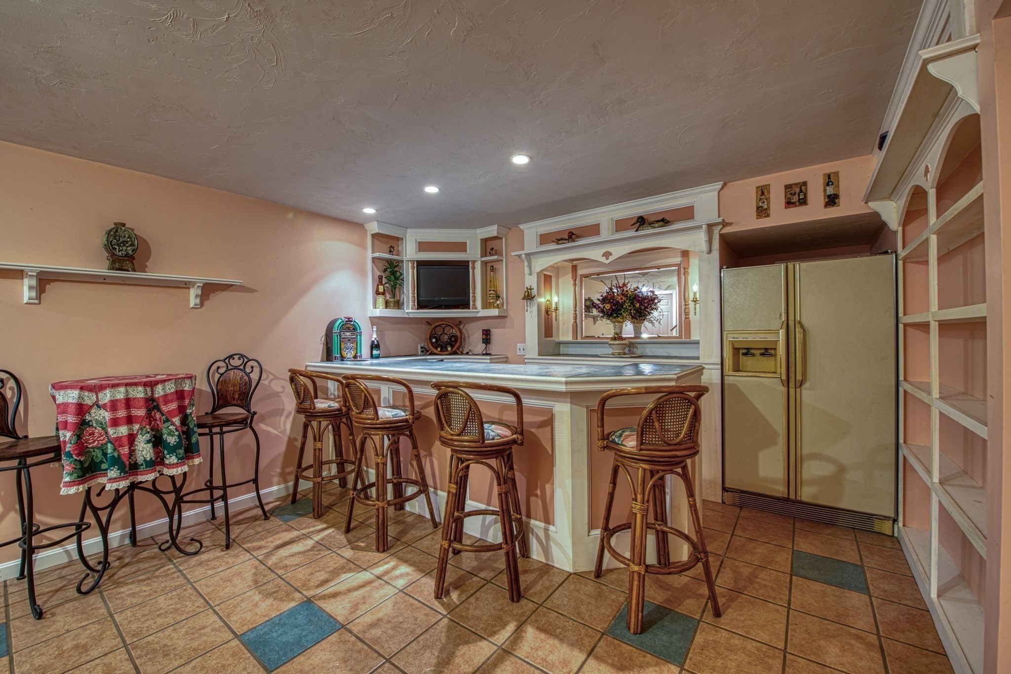 231 Thompson Street Property Photo 31