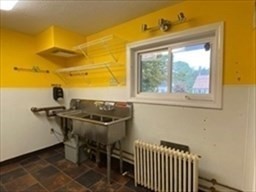 531 Summer St Property Photo 23