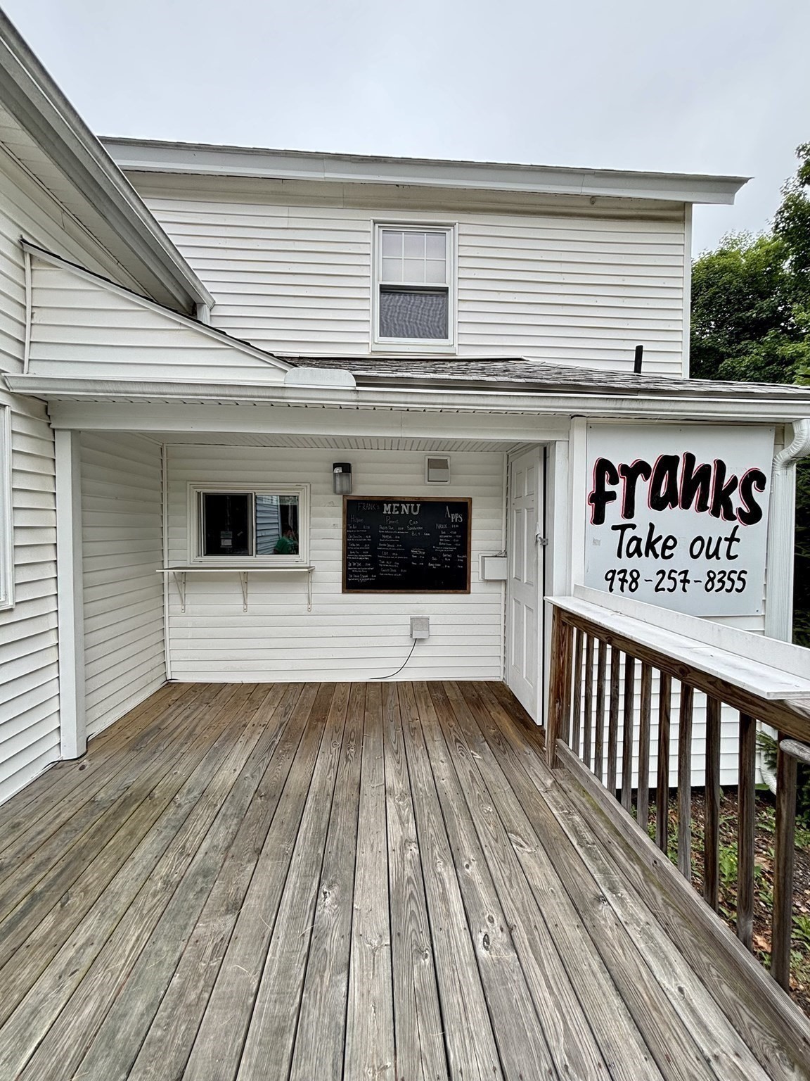 531 Summer St Property Photo 25