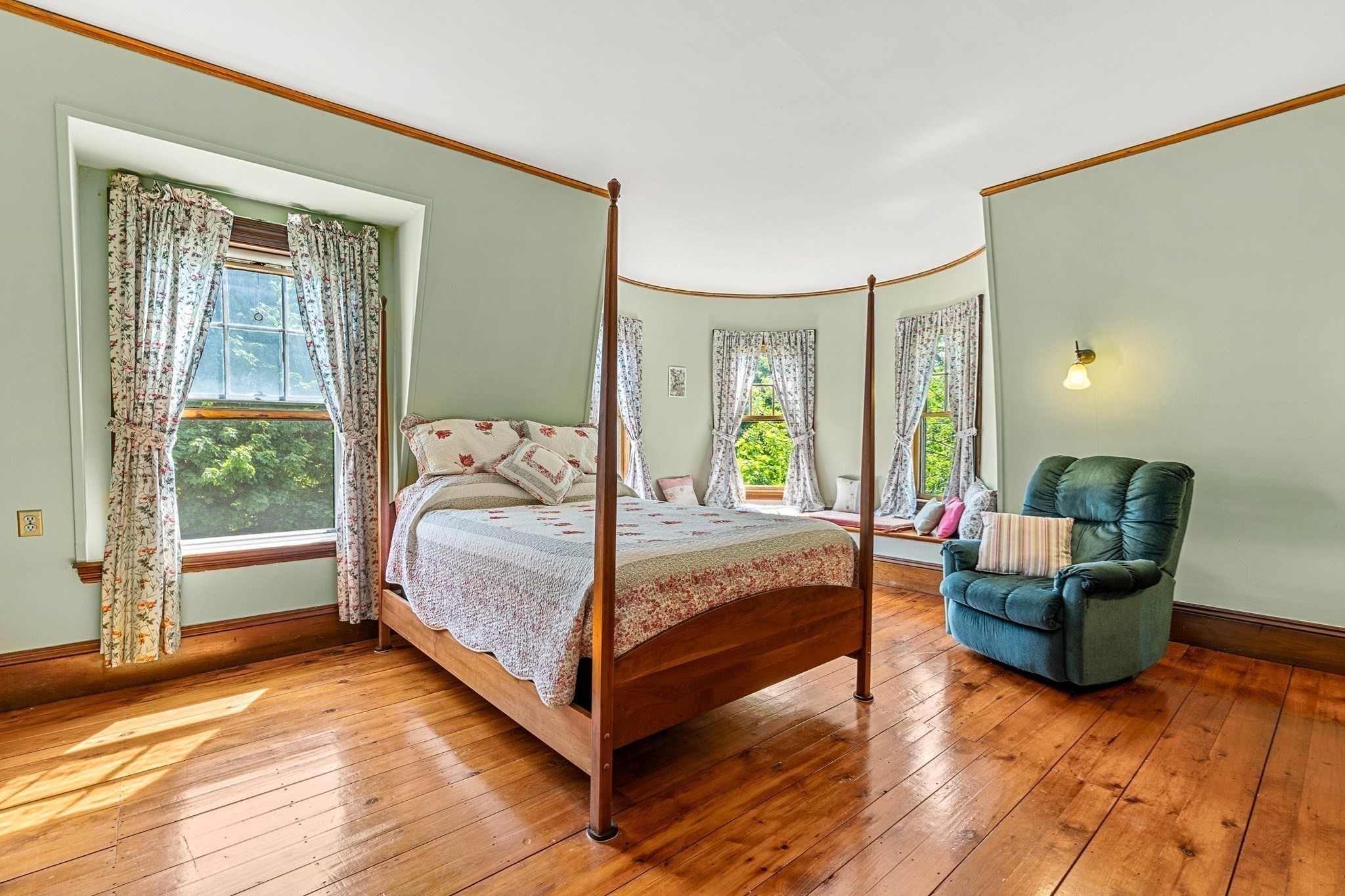 2 Butman Street Property Photo 35
