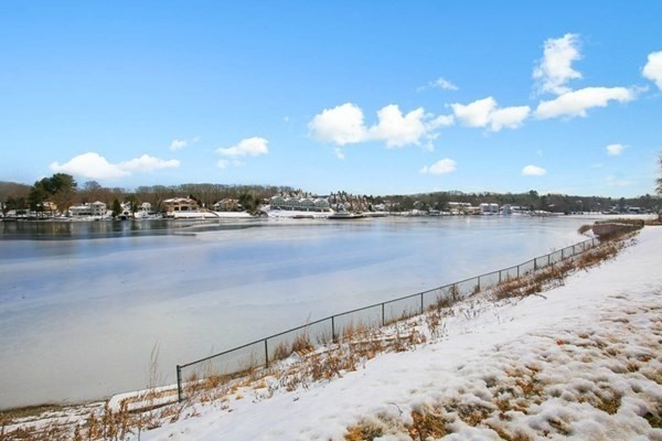 4 Warden St Property Photo 8