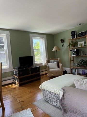 43 Summer St Property Photo 28