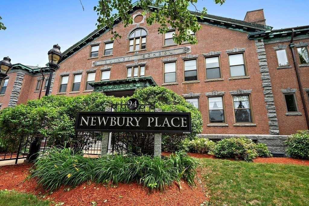 94 Newbury Ave # 100 Property Photo 1