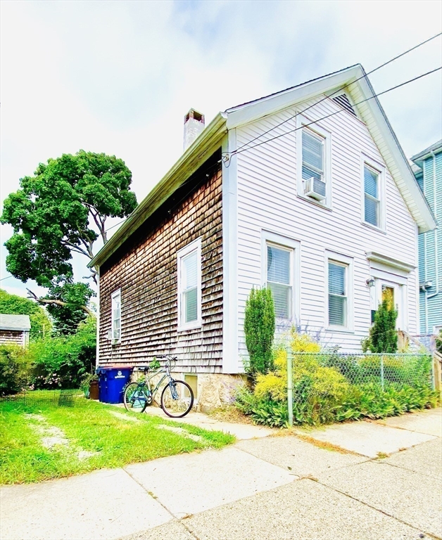 141 Ash Street Property Photo 1
