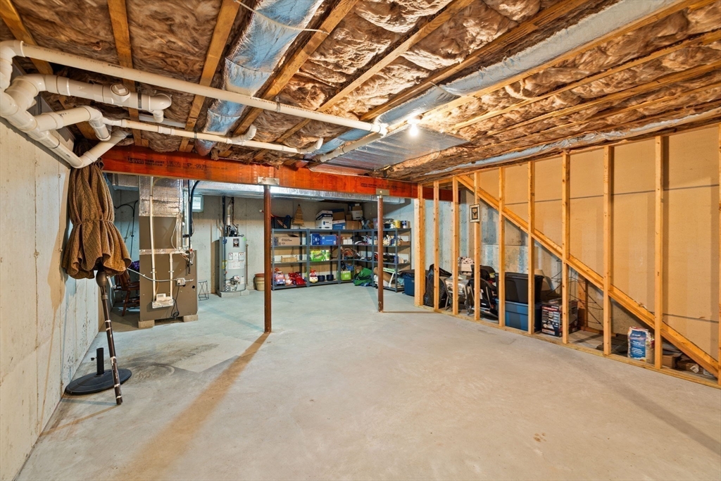 480 Main St # 15 Property Photo 18