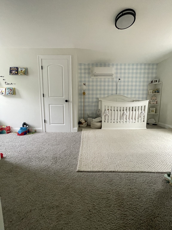 122 Swan Ave Property Photo 16