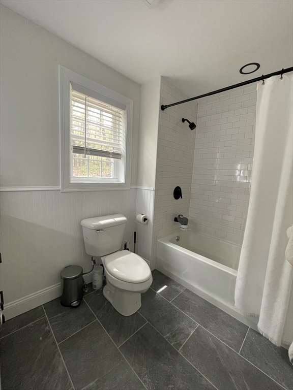 122 Swan Ave Property Photo 19