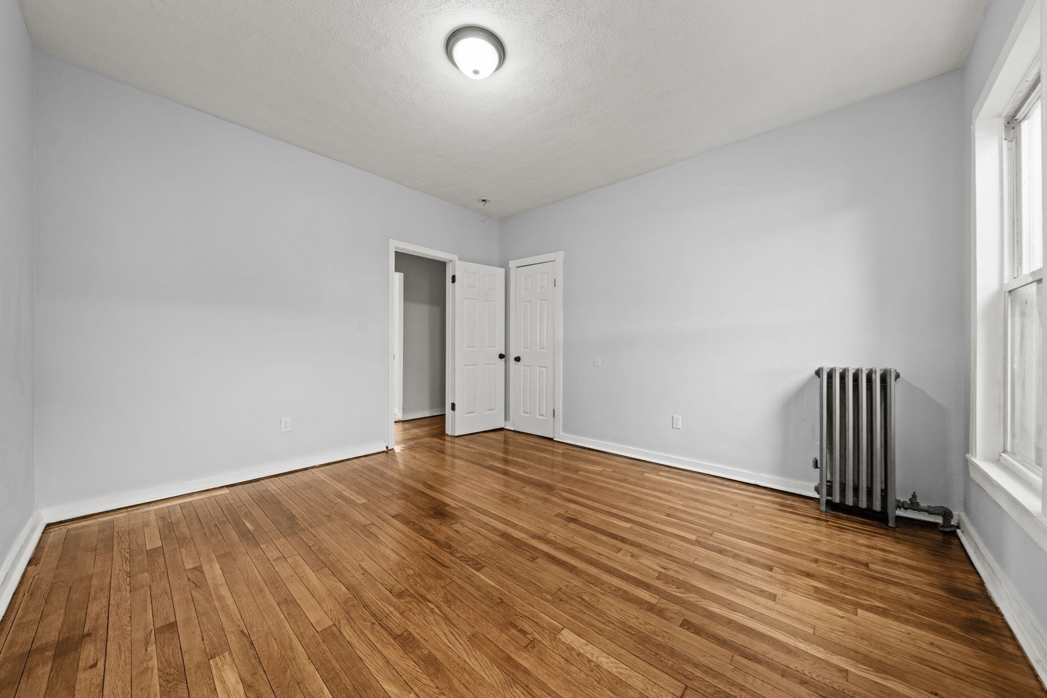 162 Washington St Property Photo 26