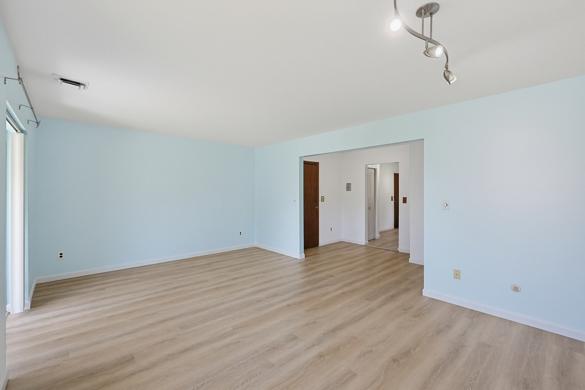 31 Bayberry Dr # 4 Property Photo 15