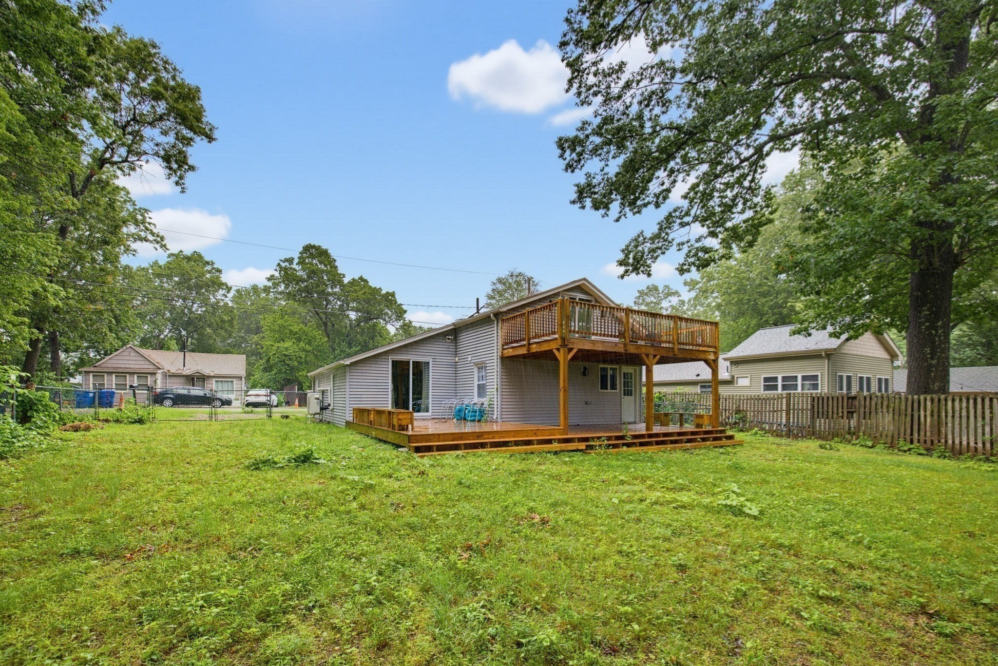 109 N Lake Ave Property Photo 30