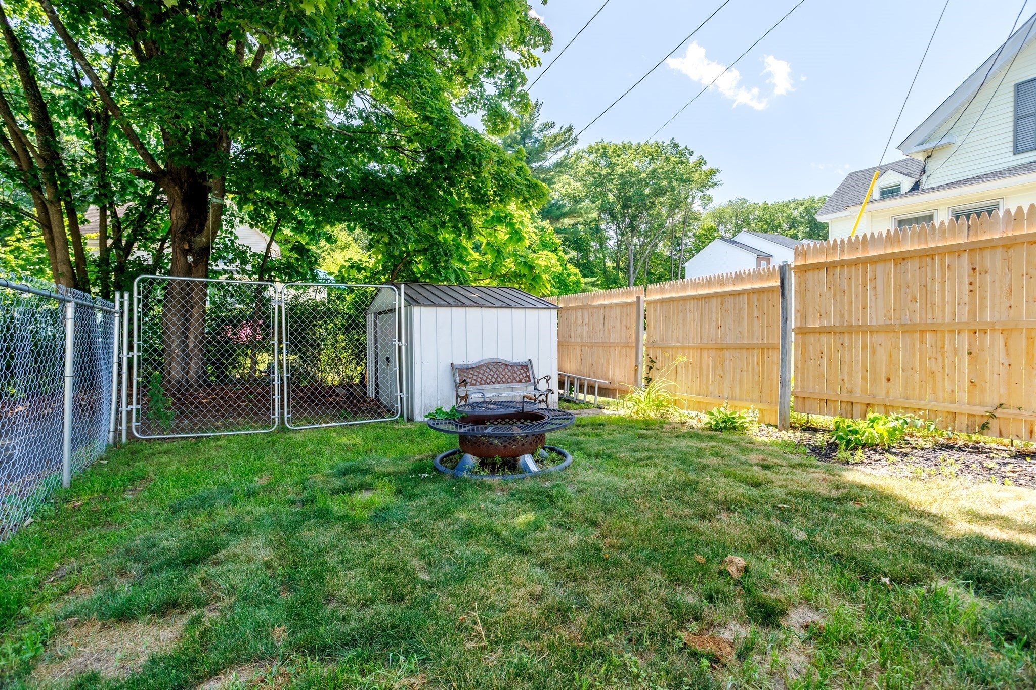 38 Cottage Street Property Photo 6