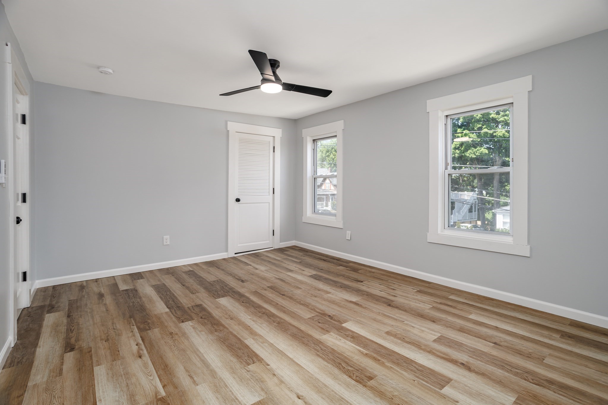 38 Cottage Street Property Photo 19