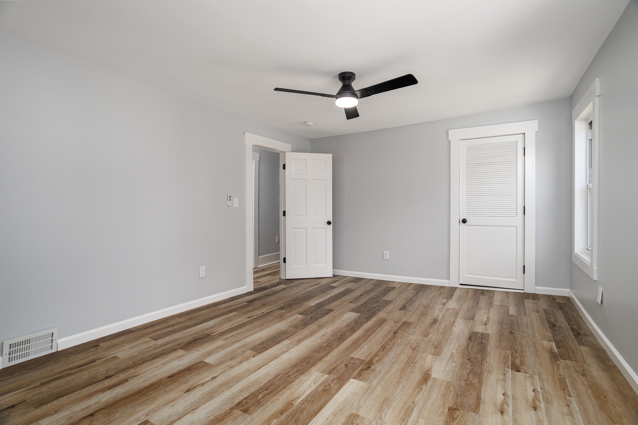 38 Cottage Street Property Photo 20