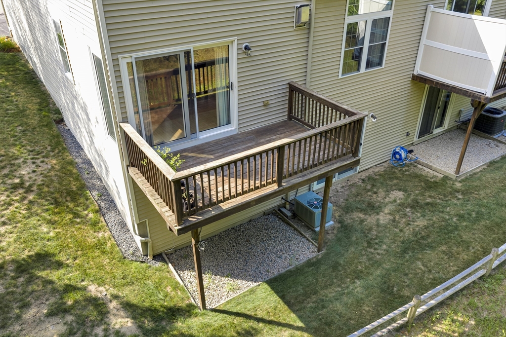27 Robert Cir # 27 Property Photo 34