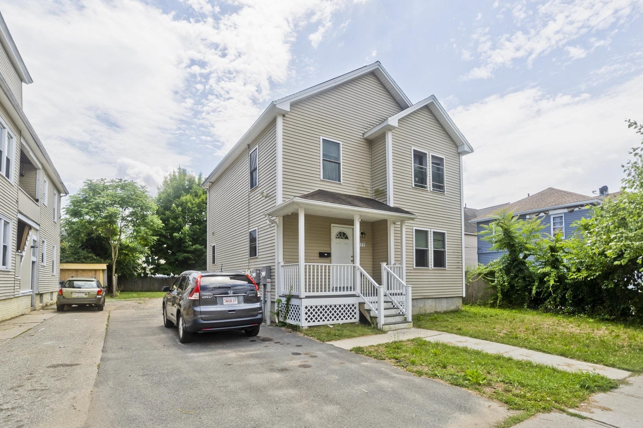 175 Bloomfield Street Property Photo 2