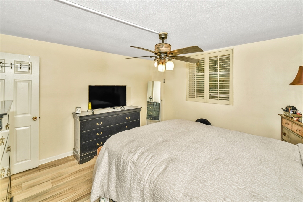 2089 Dorchester Ave # 3 Property Photo 3